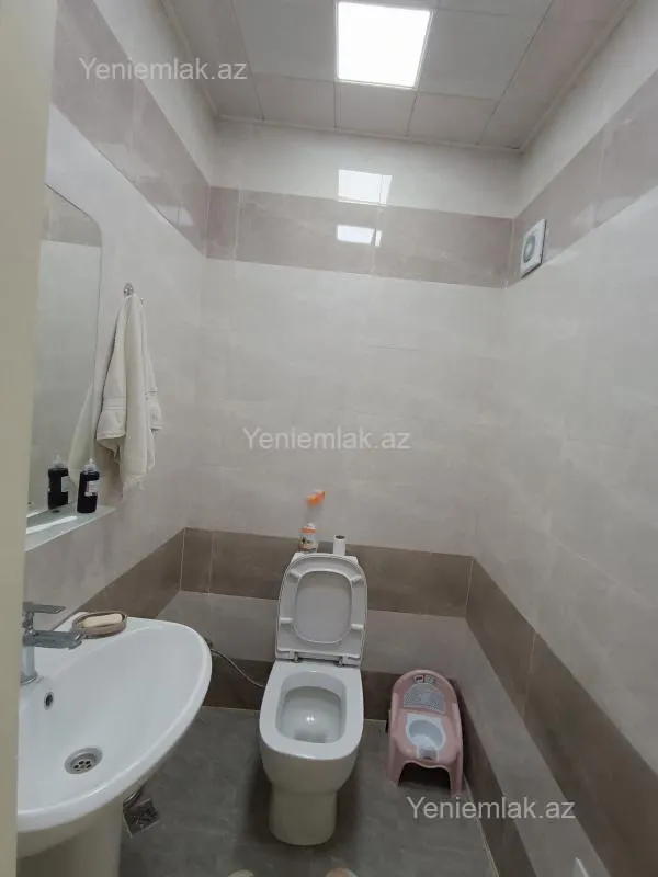 Satılır 3 otaqlı yeni tikili 100 m²