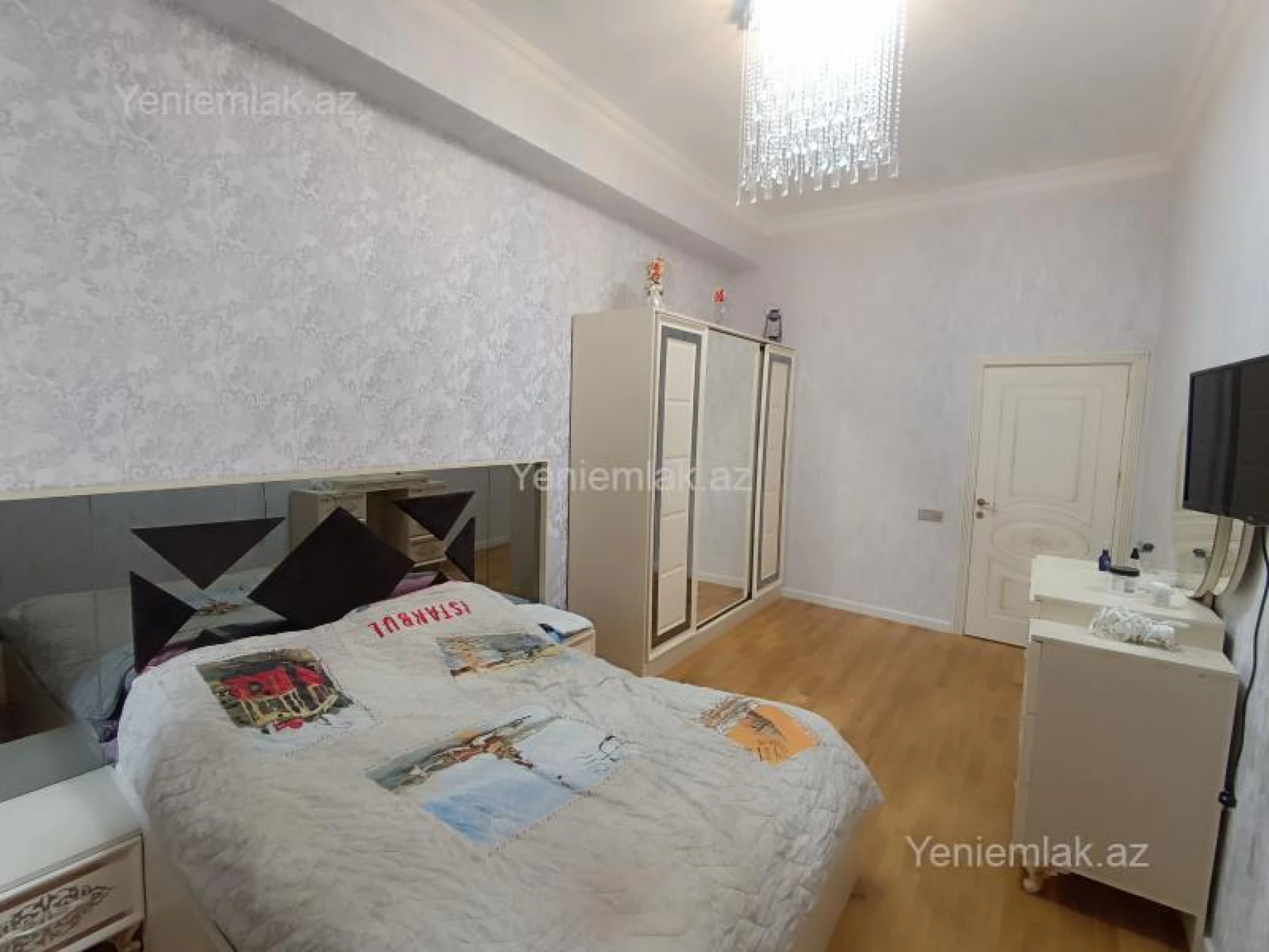 Satılır 3 otaqlı yeni tikili 100 m²