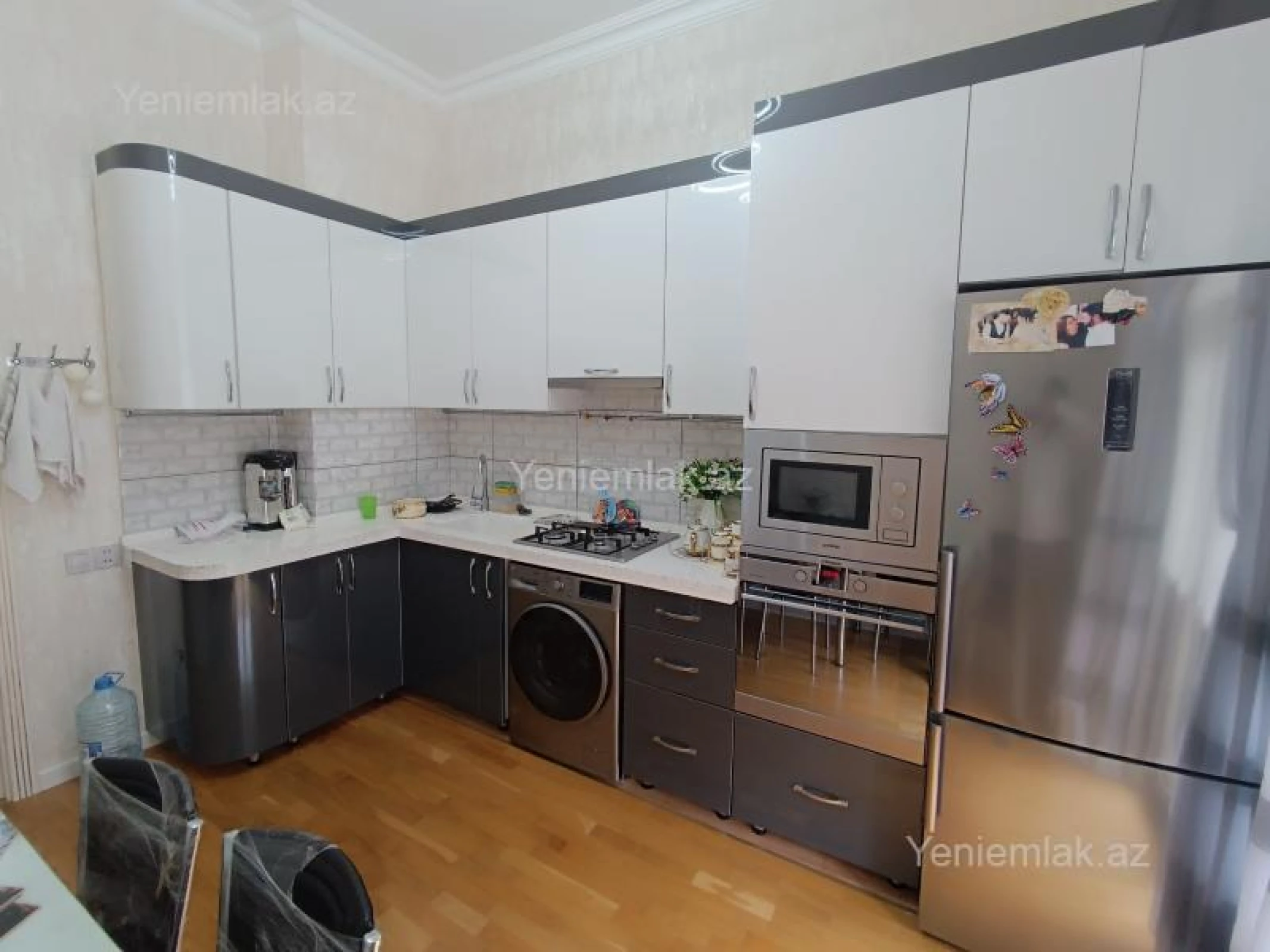 Satılır 3 otaqlı yeni tikili 100 m²