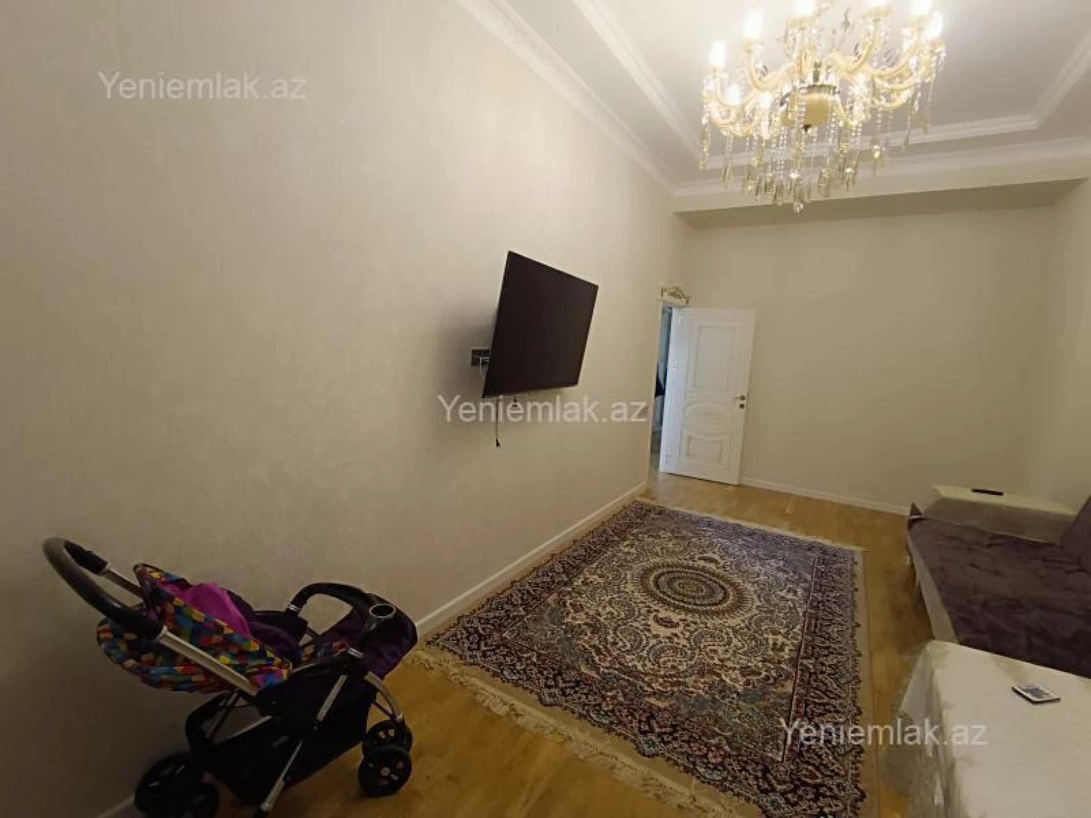 Satılır 3 otaqlı yeni tikili 100 m²