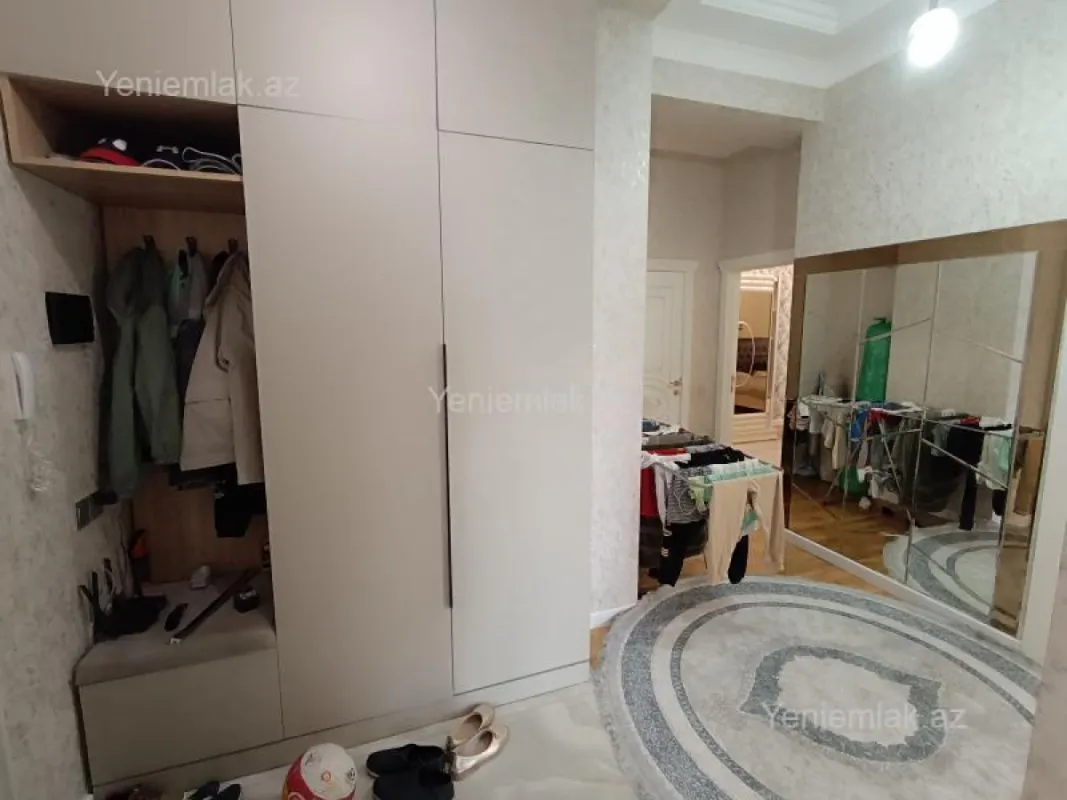 Satılır 3 otaqlı yeni tikili 105.4 m²