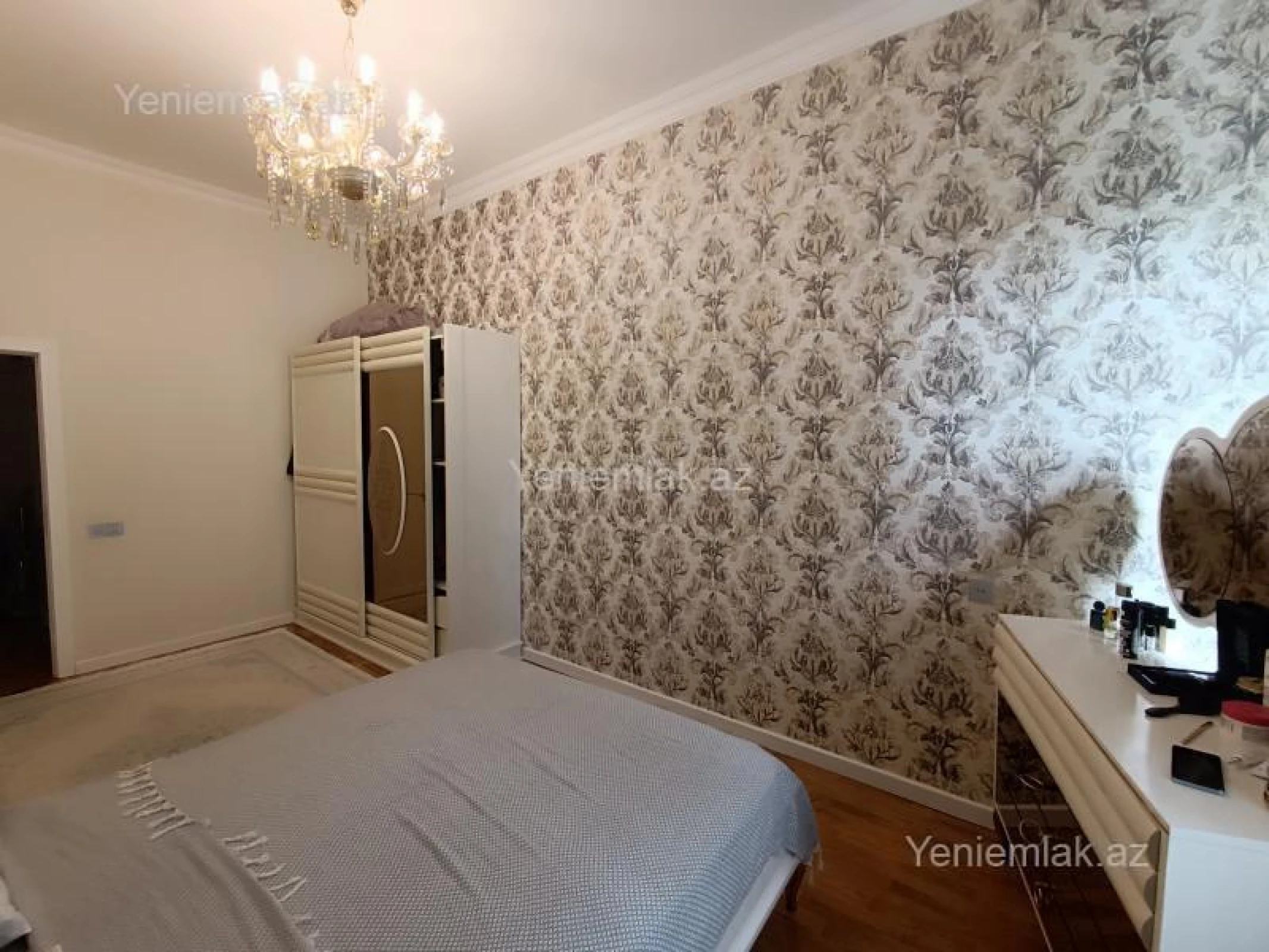 Satılır 3 otaqlı yeni tikili 105.4 m²