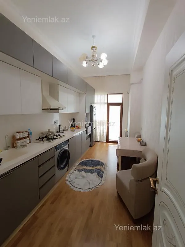 Satılır 3 otaqlı yeni tikili 105.4 m²
