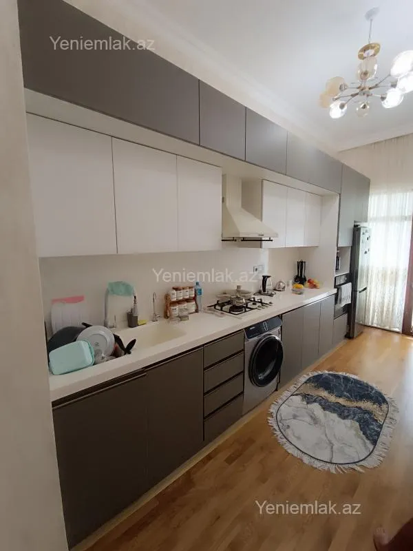 Satılır 3 otaqlı yeni tikili 105.4 m²