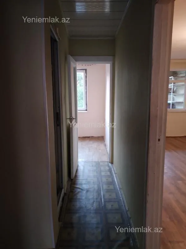 Satılır 3 otaqlı köhnə tikili 65 m²