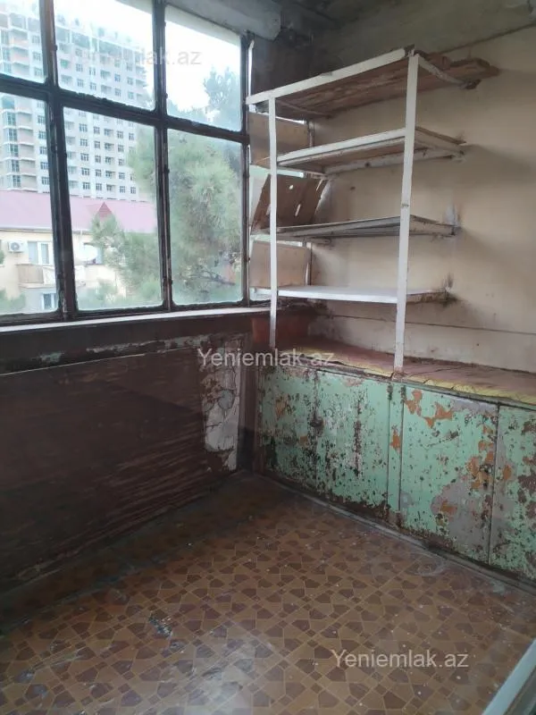 Satılır 3 otaqlı köhnə tikili 65 m²
