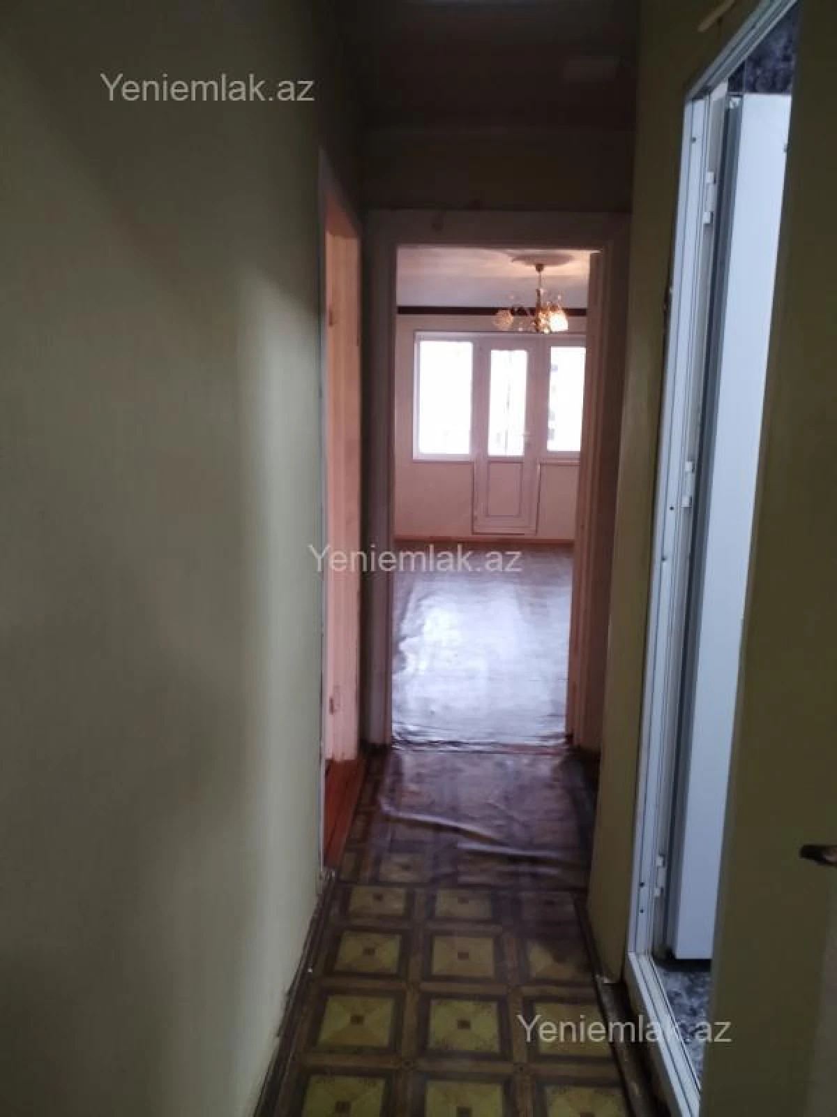 Satılır 3 otaqlı köhnə tikili 65 m²