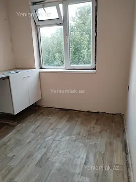 Satılır 3 otaqlı köhnə tikili 65 m²