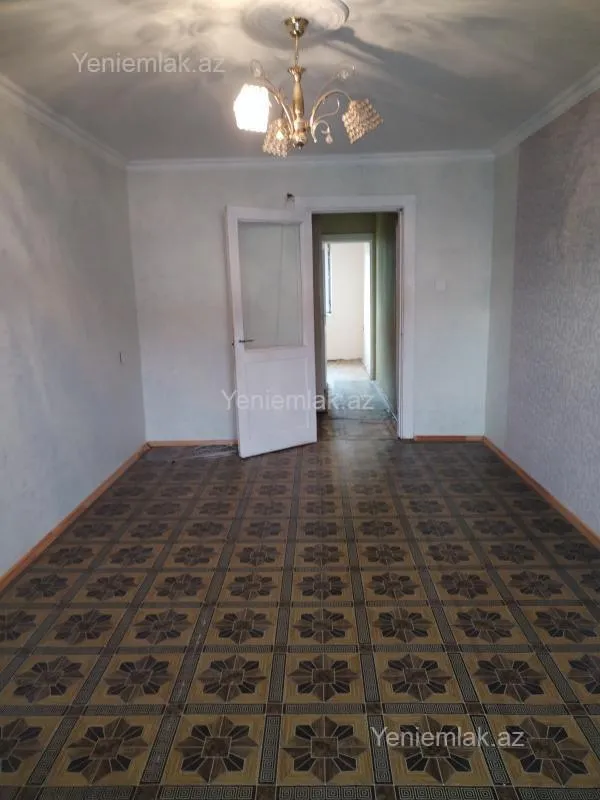 Satılır 3 otaqlı köhnə tikili 65 m²