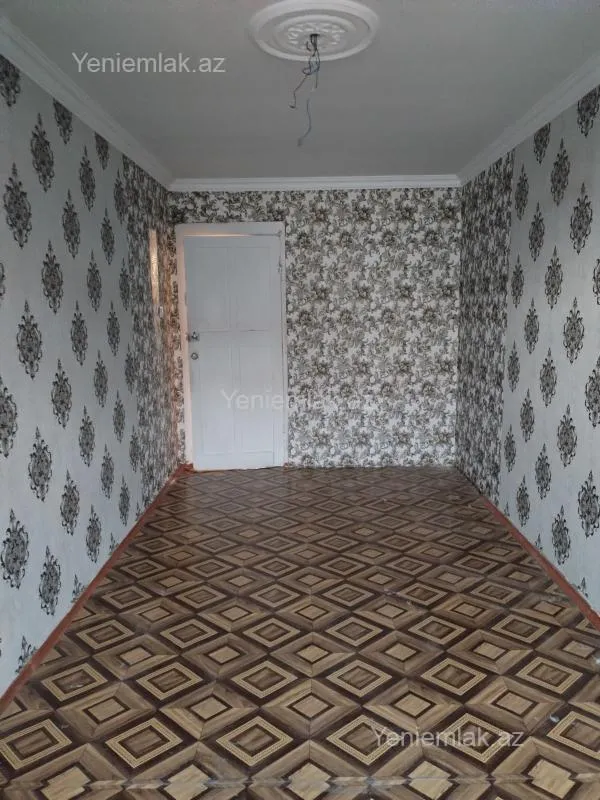 Satılır 3 otaqlı köhnə tikili 65 m²