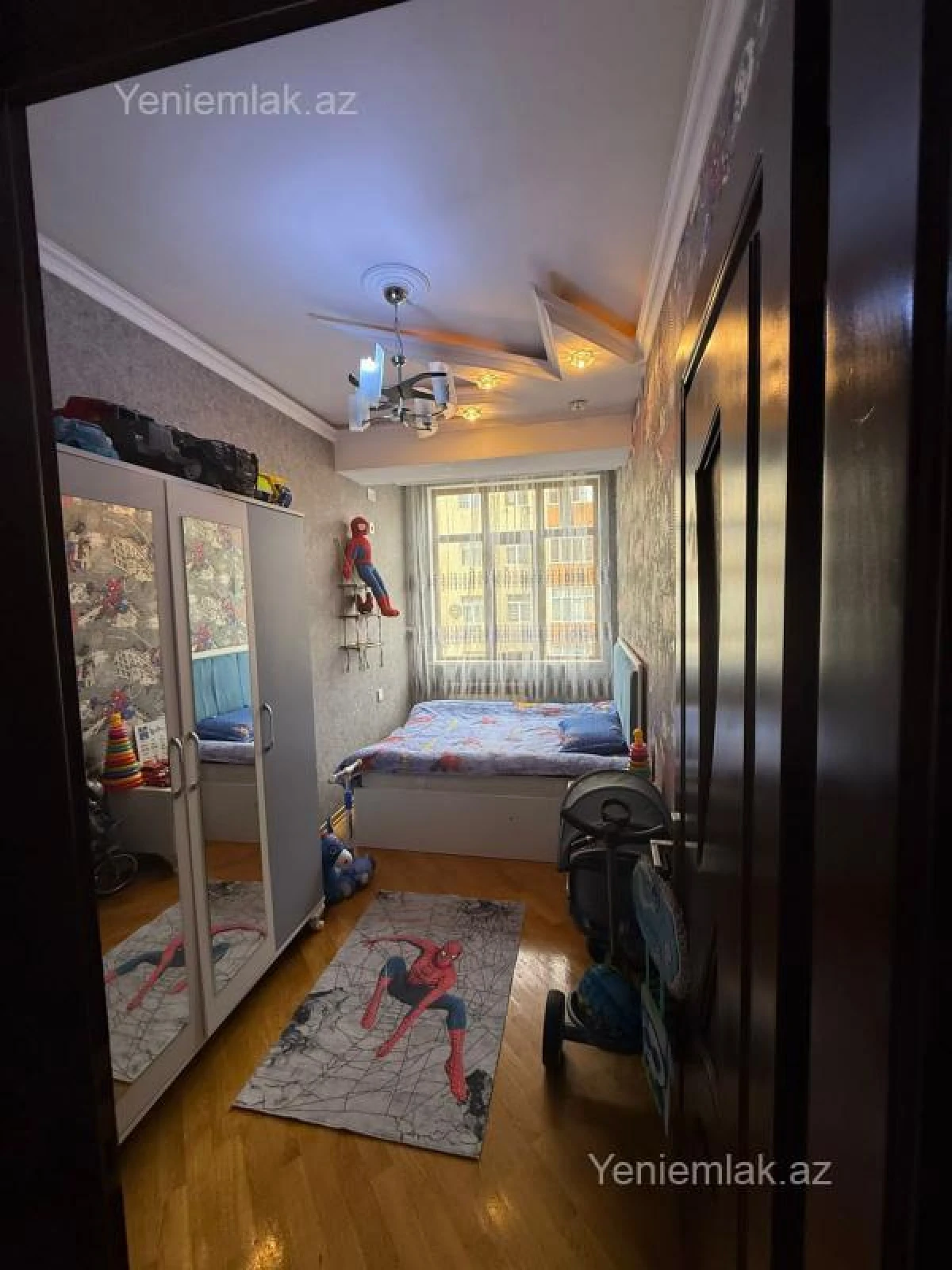 Satılır 3 otaqlı yeni tikili 75 m²