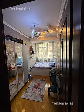 Satılır 3 otaqlı yeni tikili 75 m²