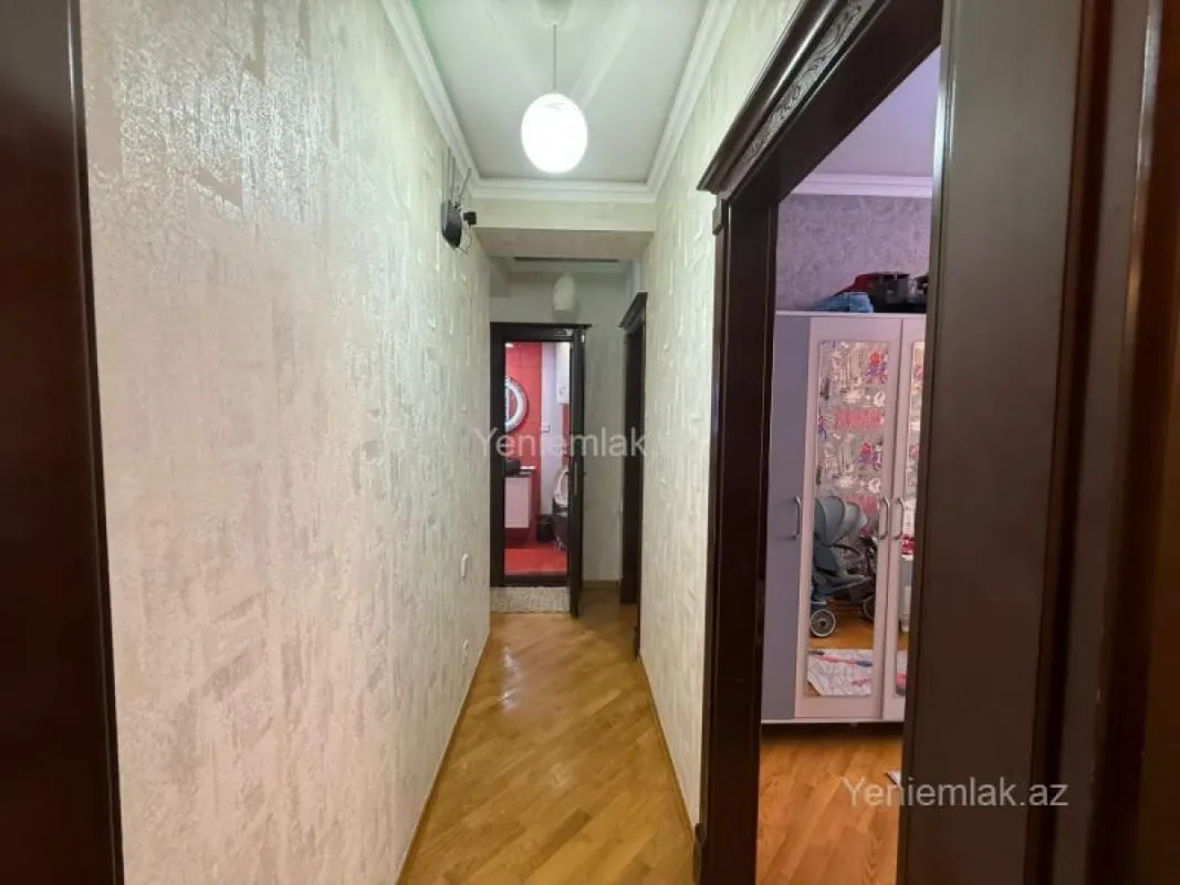 Satılır 3 otaqlı yeni tikili 75 m²