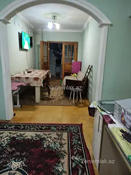 Satılır 3 otaqlı köhnə tikili 71.8 m²