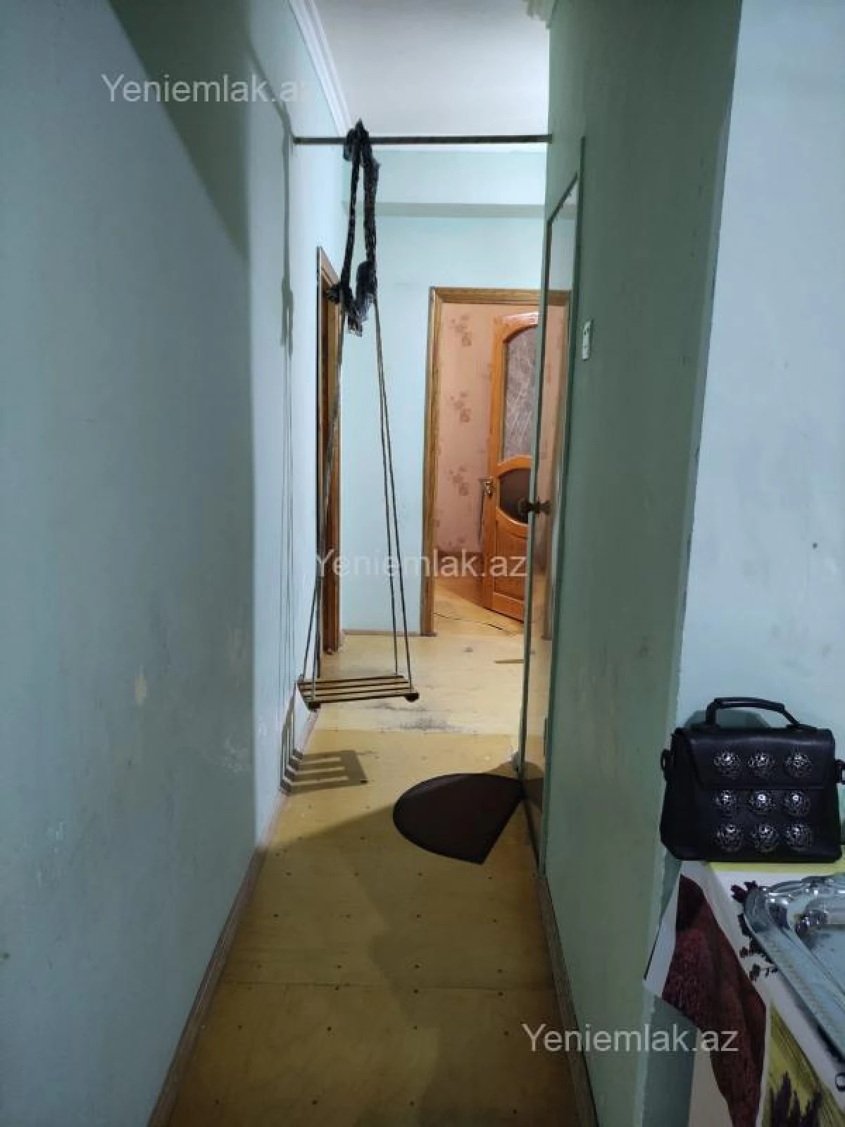 Satılır 3 otaqlı köhnə tikili 71.8 m²