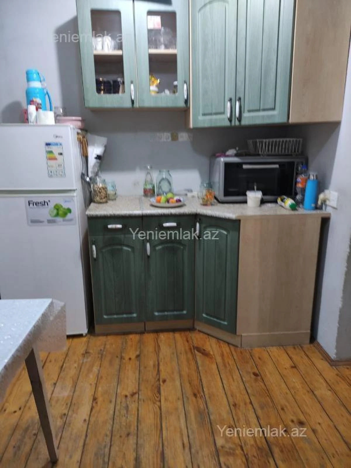 Satılır 3 otaqlı köhnə tikili 71.8 m²