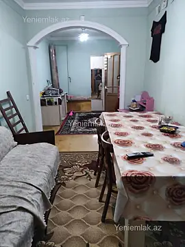 Satılır 3 otaqlı köhnə tikili 71.8 m²