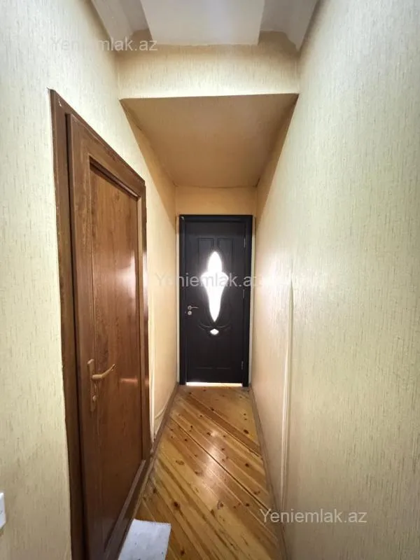 Satılır 2 otaqlı yeni tikili 79 m²