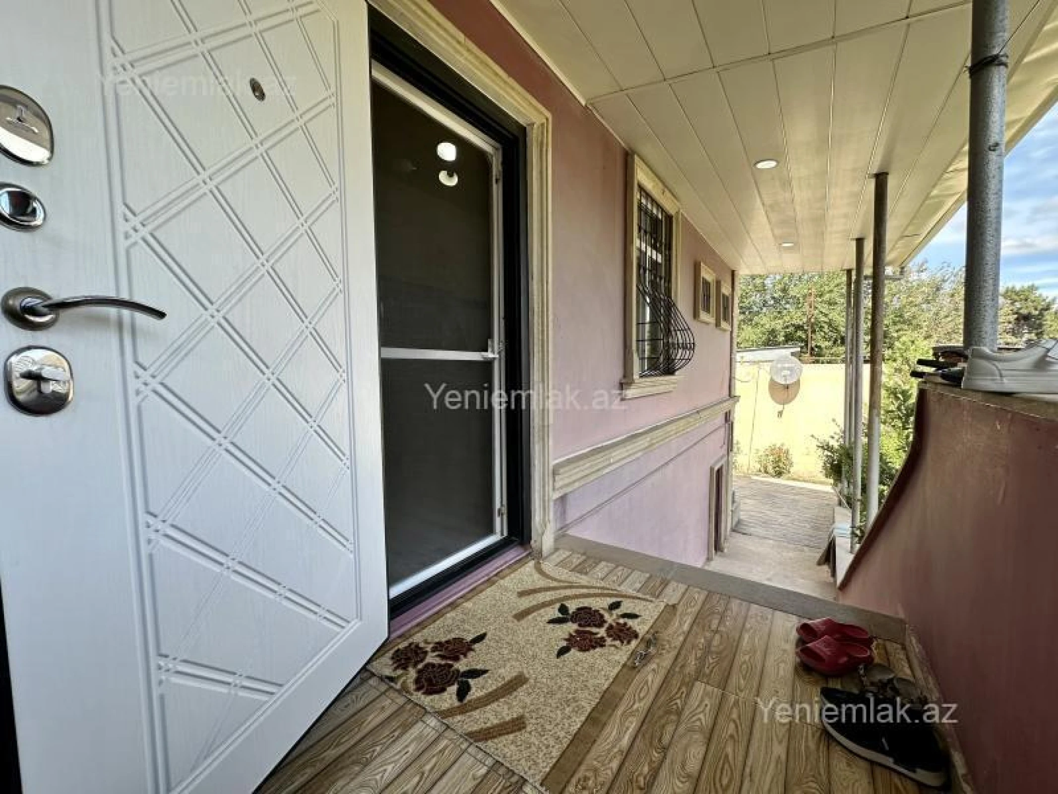 Satılır 4 otaqlı həyət evi 110 m²