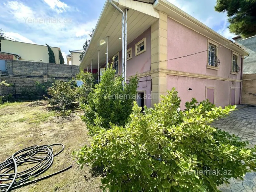 Satılır 4 otaqlı həyət evi 110 m²