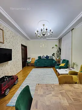 Satılır 2 otaqlı köhnə tikili 56 m²