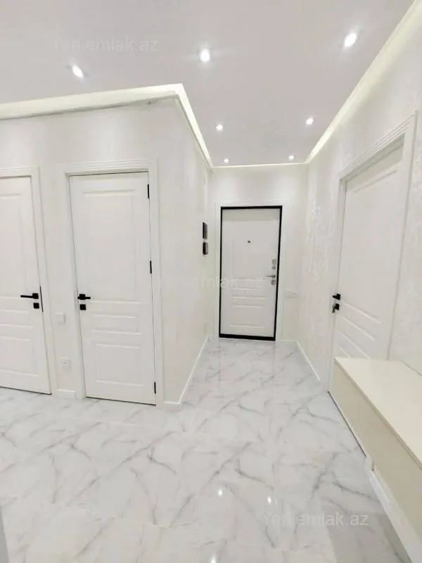 Satılır 3 otaqlı köhnə tikili 72 m²