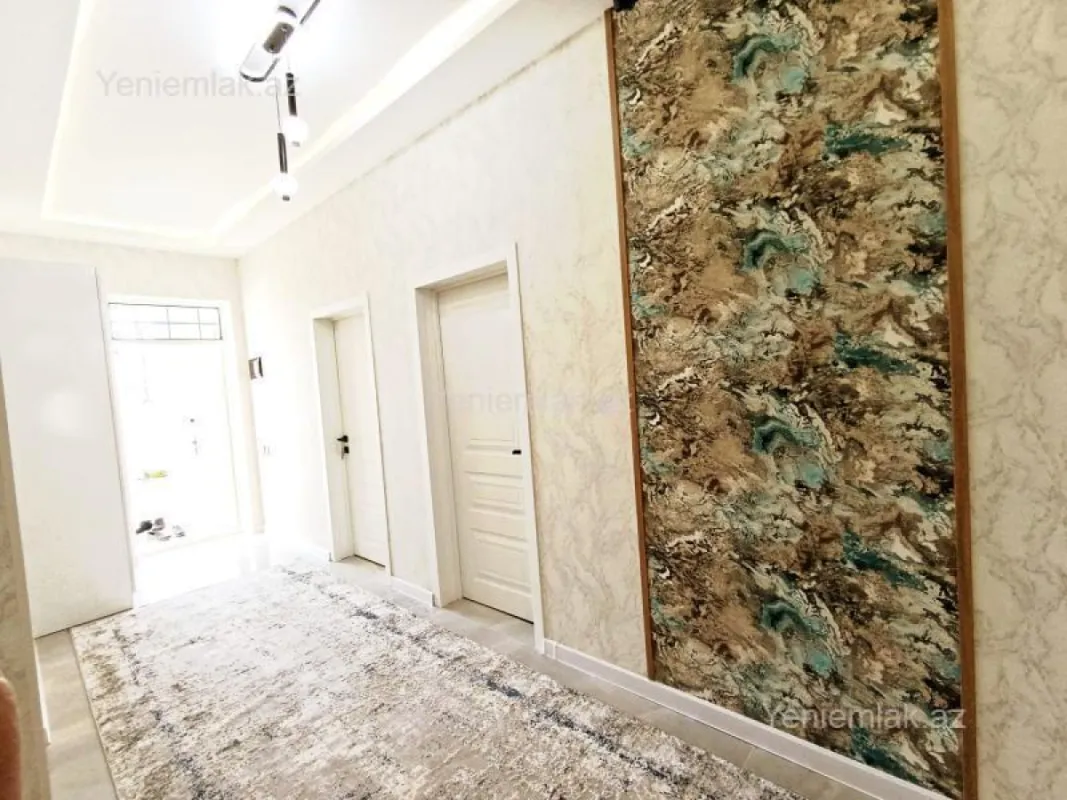 Satılır 4 otaqlı həyət evi 100 m²