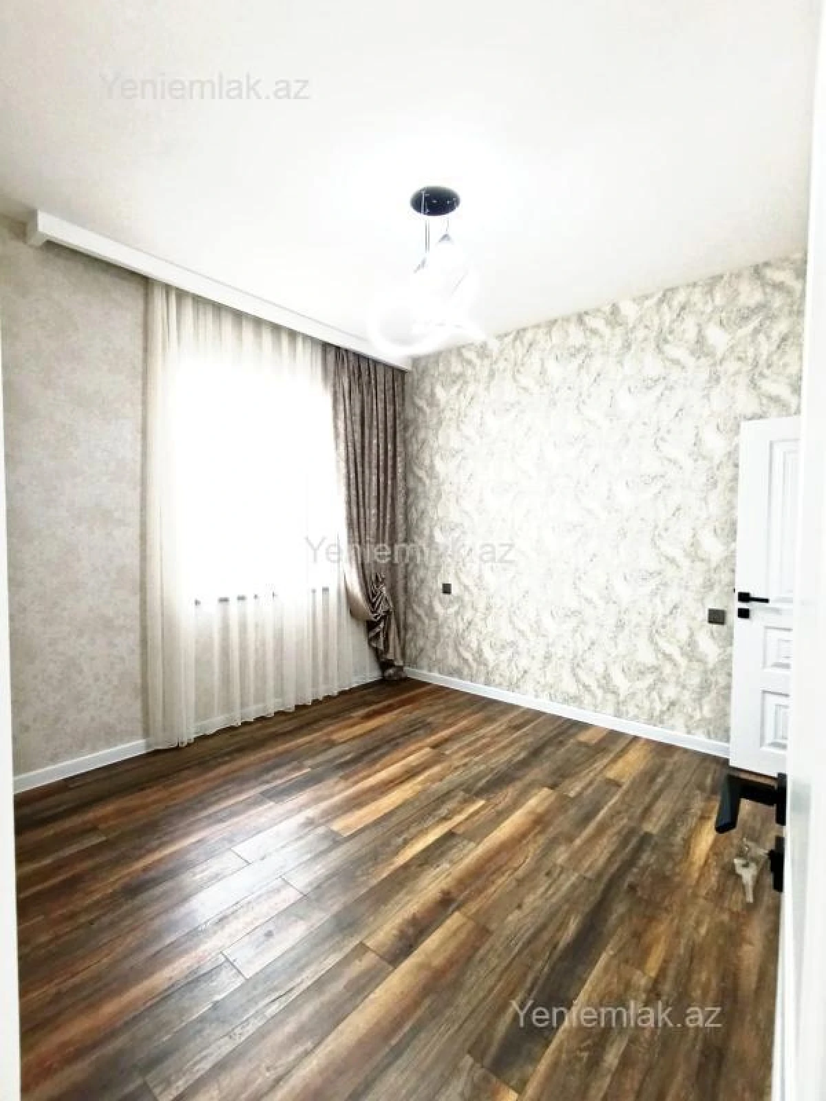 Satılır 4 otaqlı həyət evi 100 m²