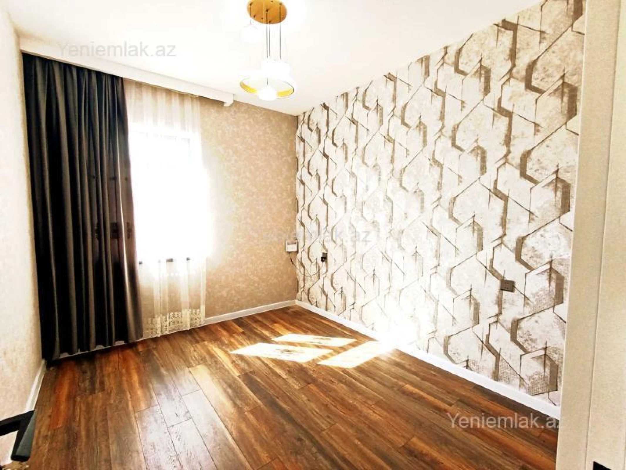 Satılır 4 otaqlı həyət evi 100 m²