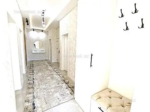 Satılır 4 otaqlı həyət evi 100 m²