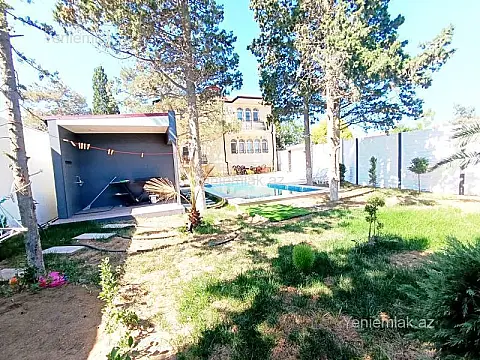 Satılır 6 otaqlı həyət evi 250 m²