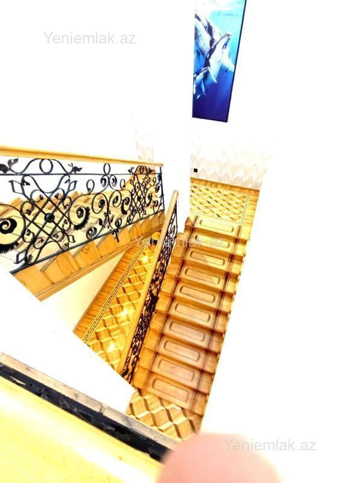 Satılır 6 otaqlı həyət evi 250 m²