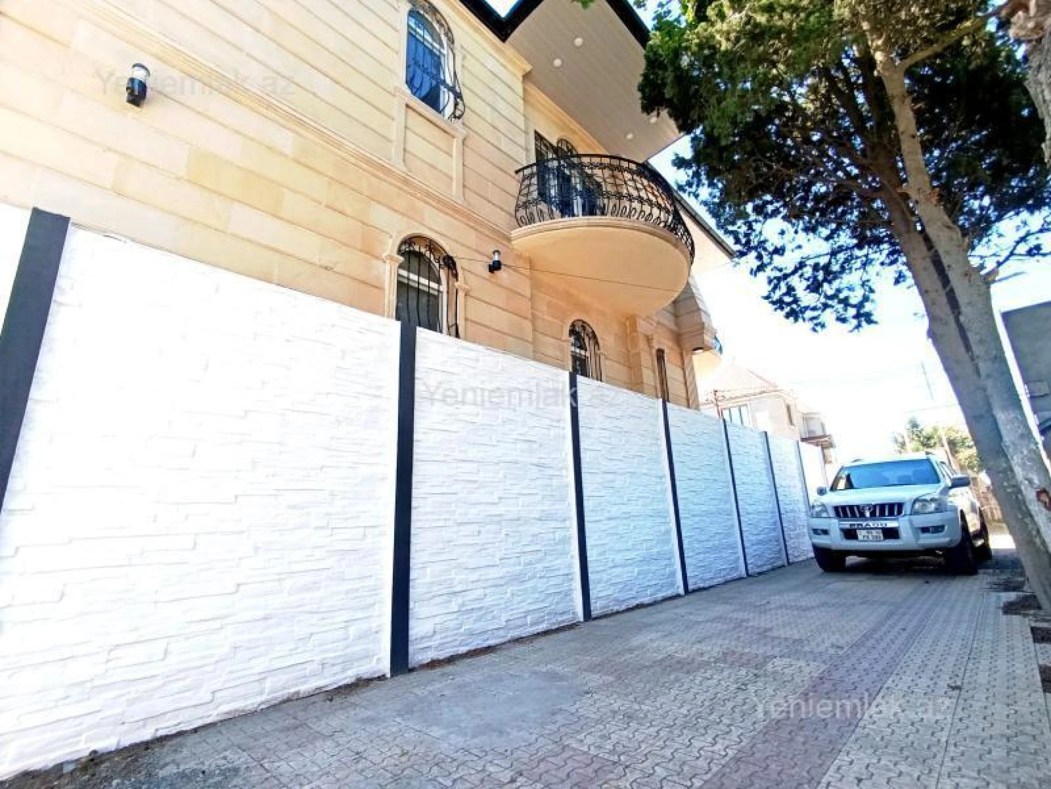 Satılır 6 otaqlı həyət evi 250 m²