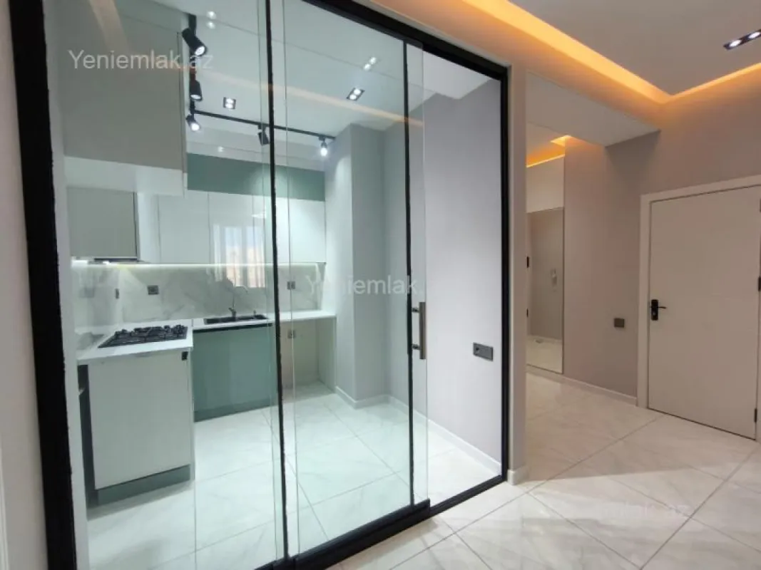 Satılır 3 otaqlı yeni tikili 87 m²