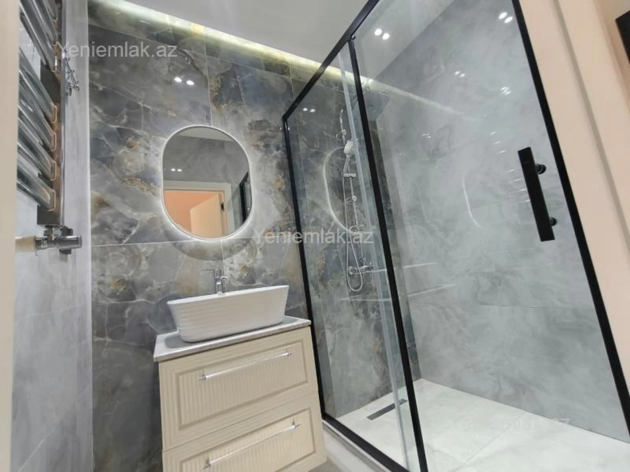 Satılır 3 otaqlı yeni tikili 87 m²