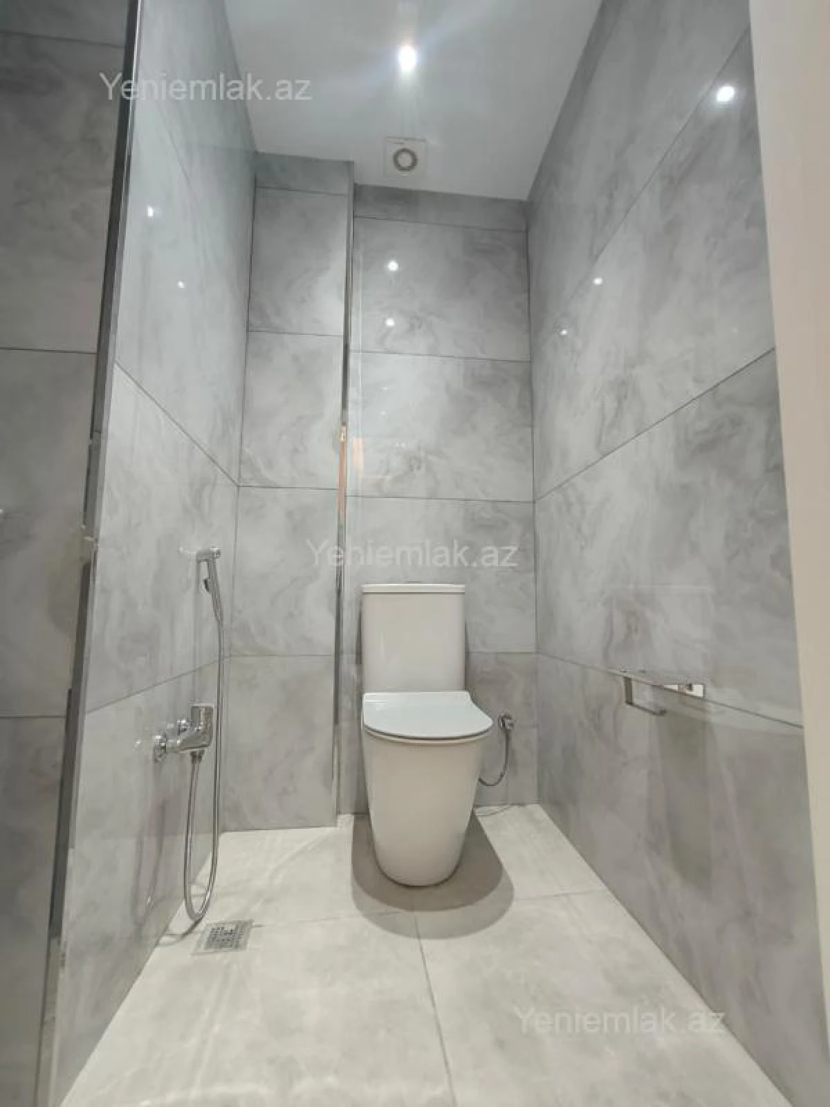 Satılır 3 otaqlı yeni tikili 87 m²