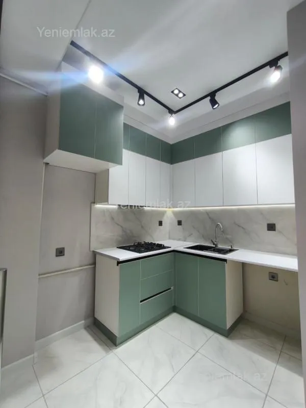 Satılır 3 otaqlı yeni tikili 87 m²