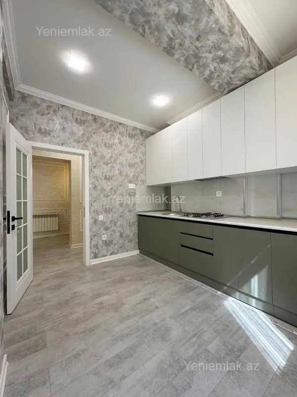 Satılır 2 otaqlı yeni tikili 75 m²