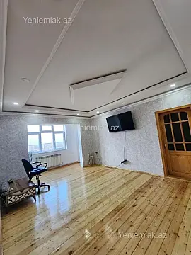 Satılır 4 otaqlı köhnə tikili 85 m²