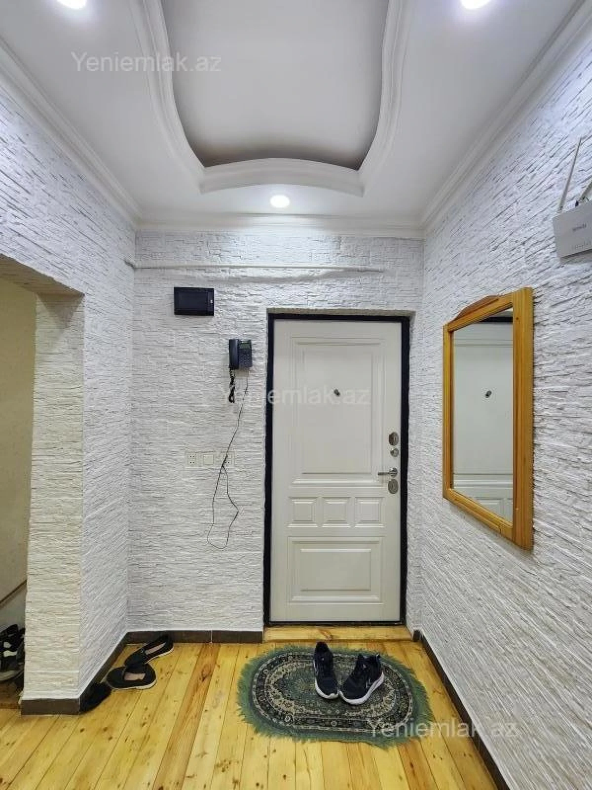 Satılır 4 otaqlı köhnə tikili 85 m²