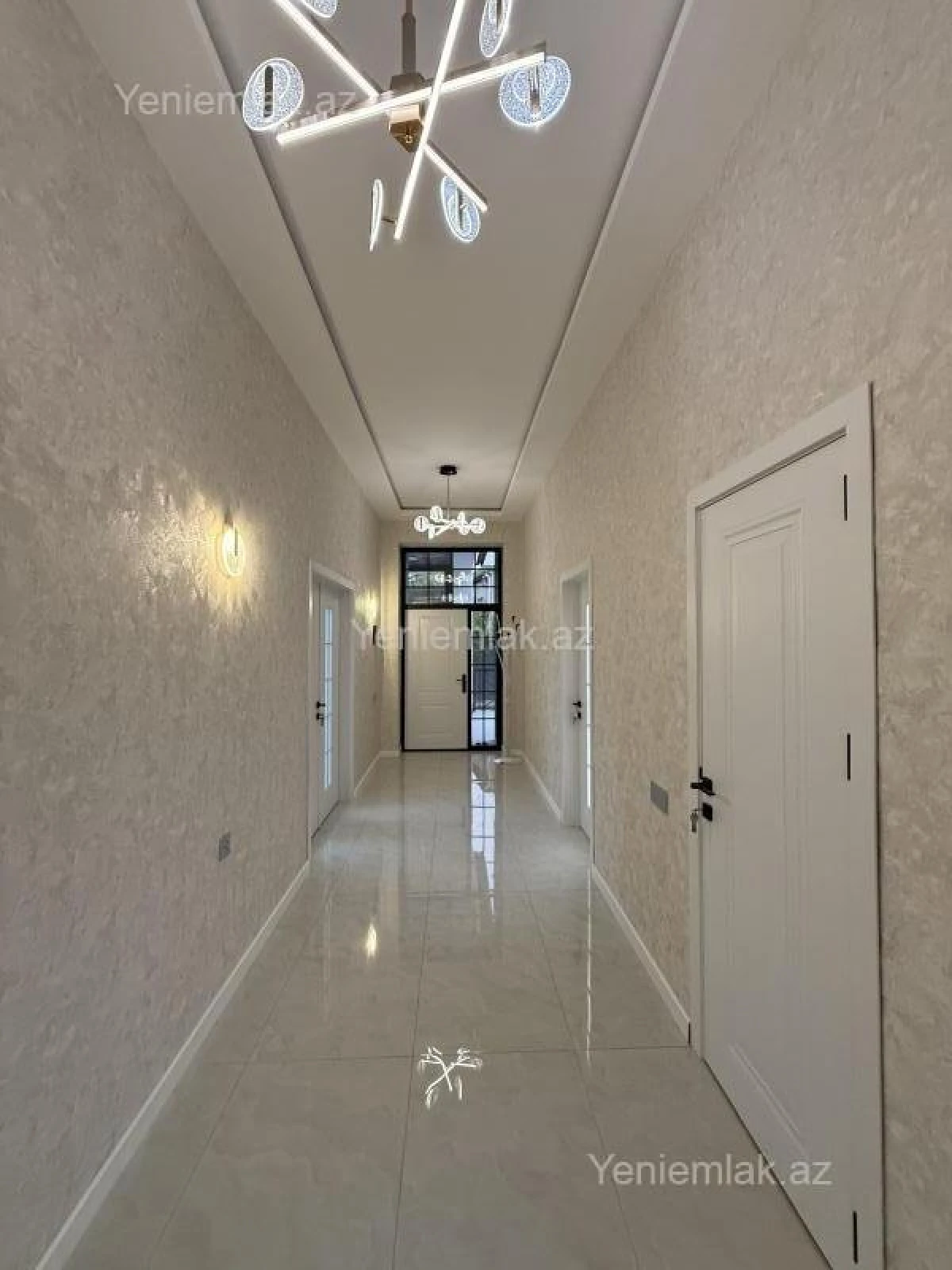 Satılır 4 otaqlı həyət evi 144 m²