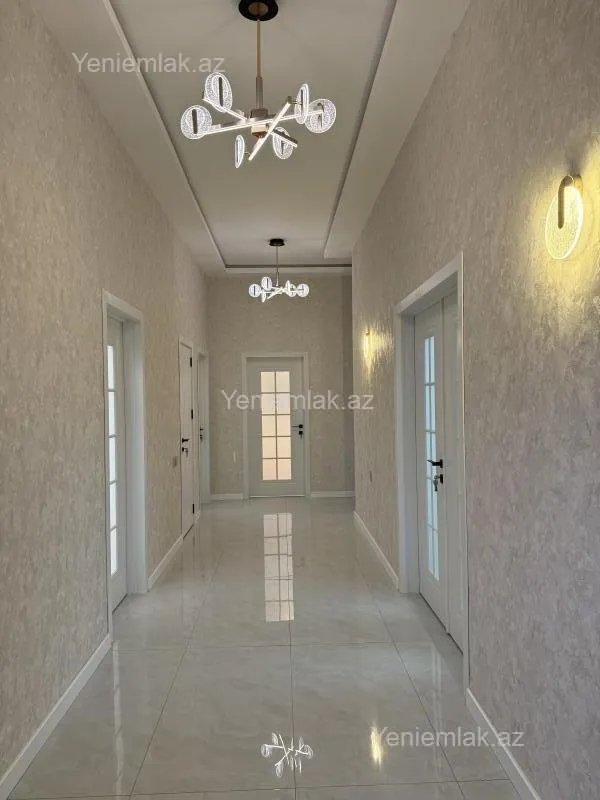 Satılır 4 otaqlı həyət evi 144 m²