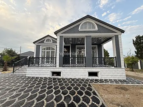 Satılır 4 otaqlı həyət evi 144 m²