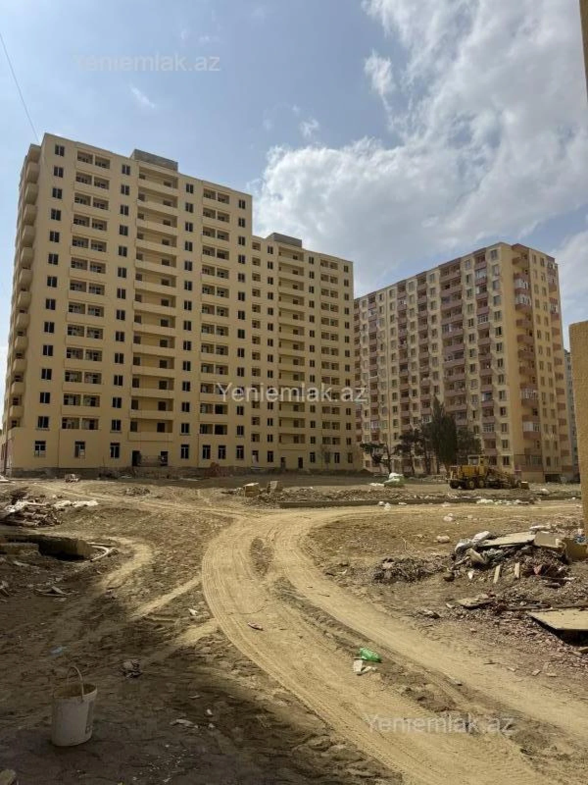 Satılır 1 otaqlı yeni tikili 74 m²