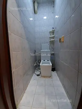 Satılır 3 otaqlı köhnə tikili 90 m²