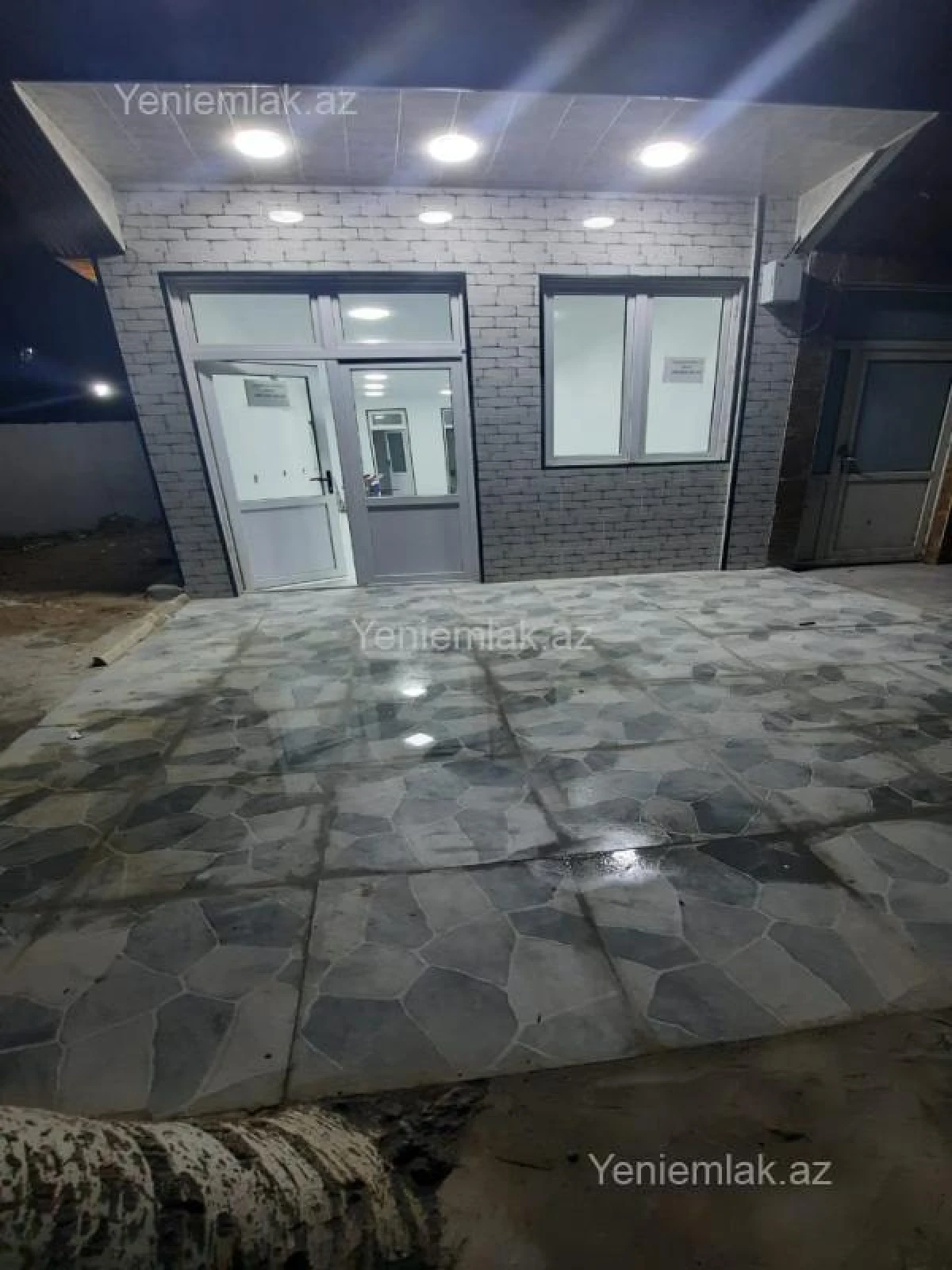 Satılır 2 otaqlı obyekt 57 m²