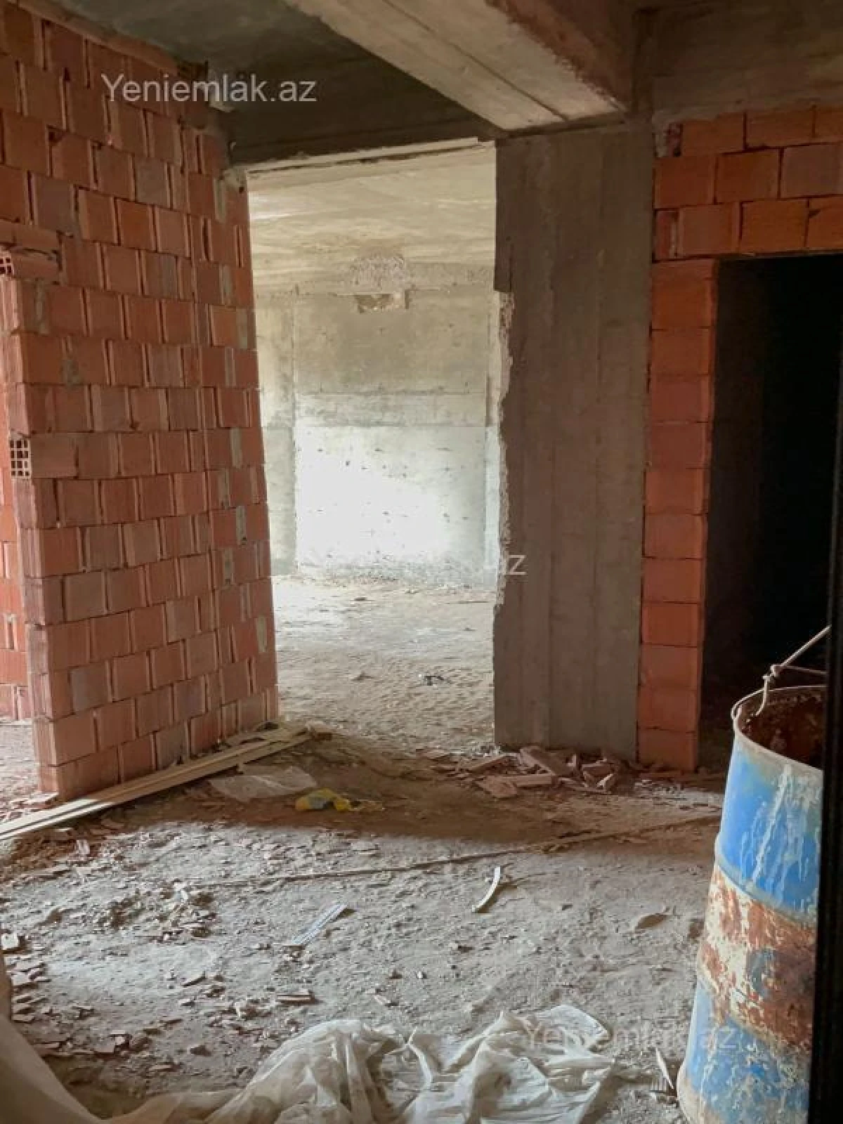 Satılır 2 otaqlı yeni tikili 85.8 m²