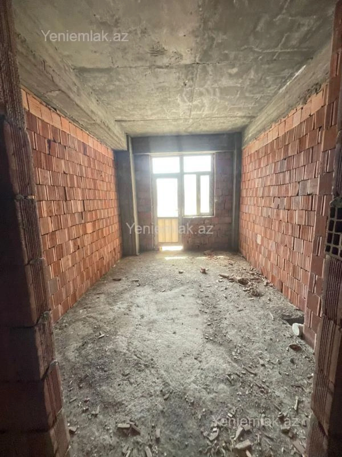 Satılır 2 otaqlı yeni tikili 85.8 m²