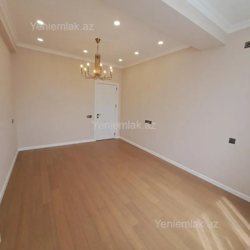 Satılır 3 otaqlı yeni tikili 95 m²