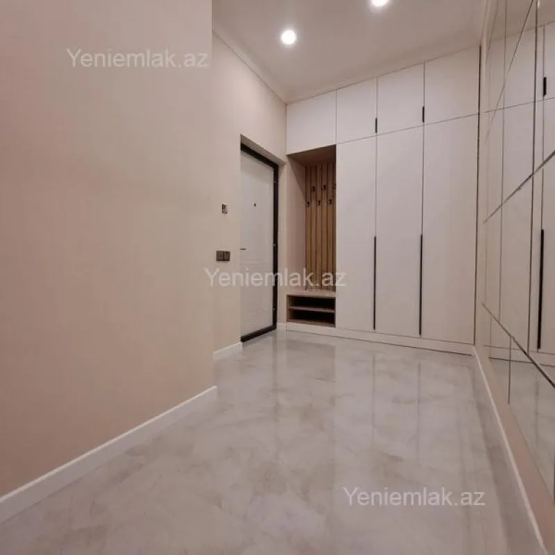 Satılır 3 otaqlı yeni tikili 95 m²